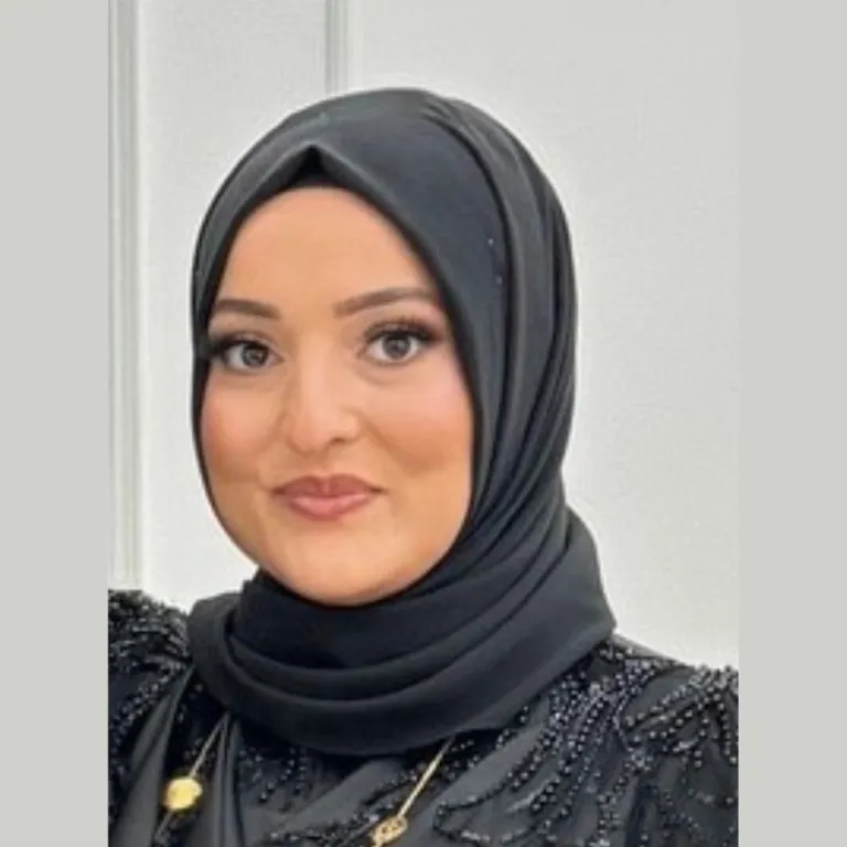 Ayse, doktersassistent bij Huisartsenpraktijk Oud Rijswijk